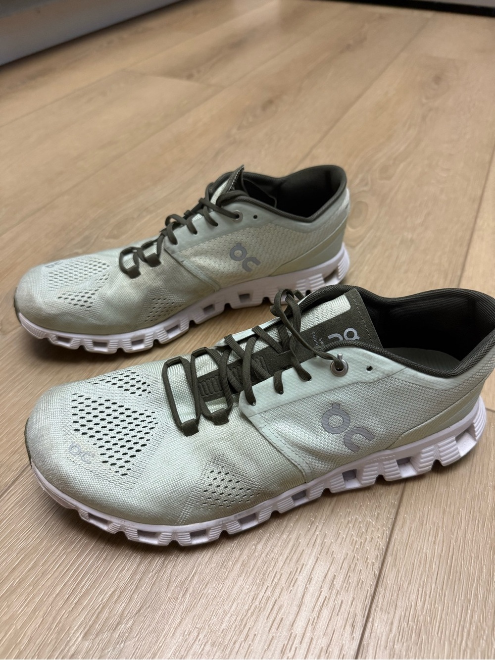 On Running X Cloud 2 Men's Shoes size 10